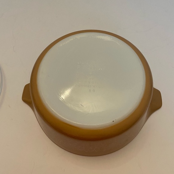 Vintage Pyrex - WOODLAND BROWN #472-B Casserole Dish with Lid 33-470-C - Picture 4 of 12